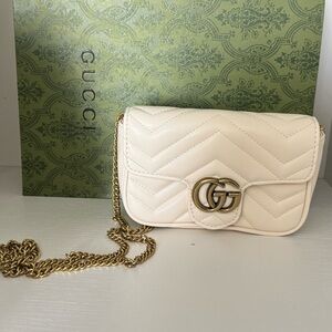 Gucci Cream Matelassé Chevron Crossbody with Gold GG